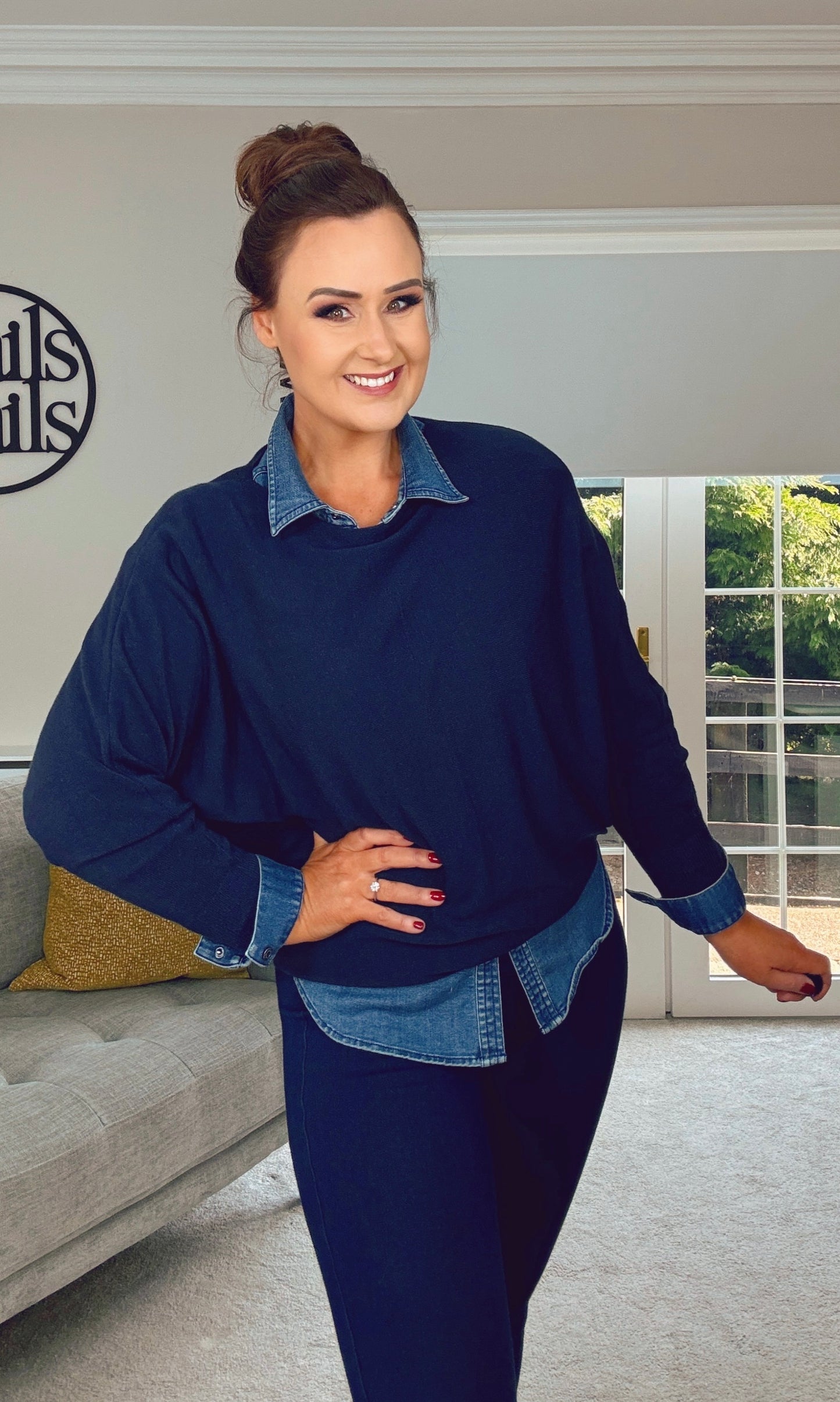 NAVY BATWING PLAIN KNIT JUMPER