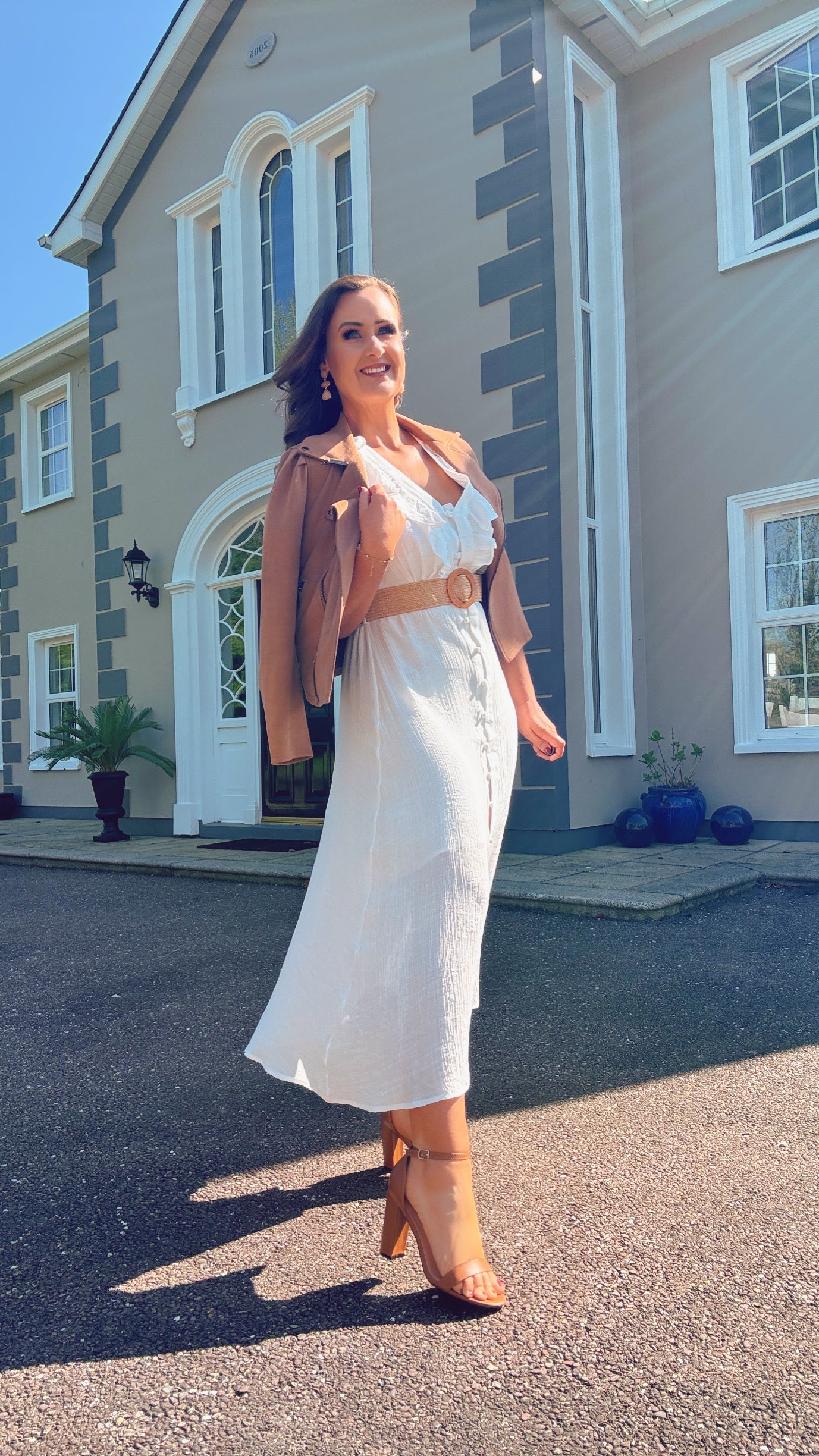WHITE SUMMER SHIRT DRESS with frill neckline
