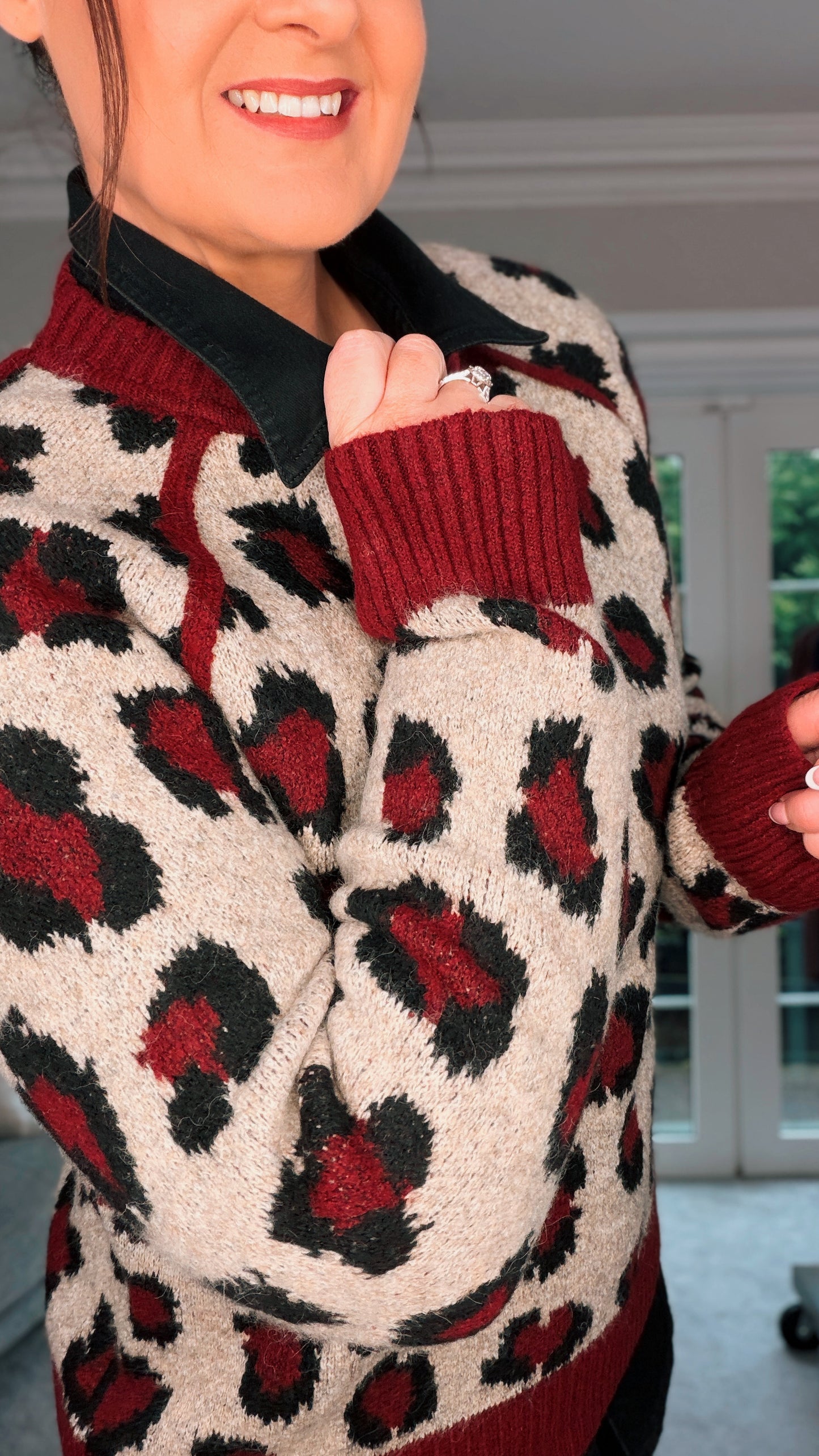 BURGUNDY LEOPARD PRINT JUMPER