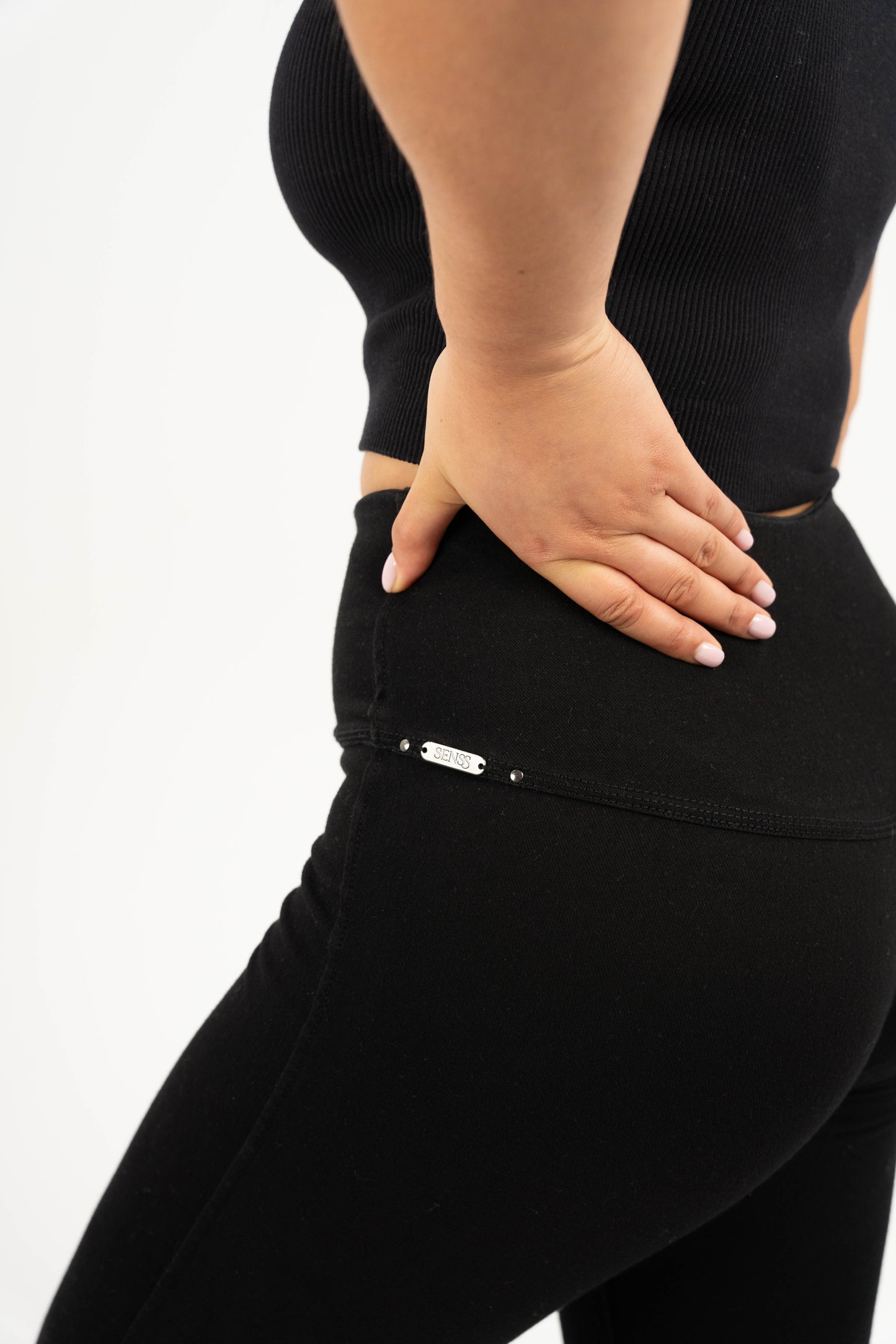 SENSS BLACK SHAPING SCULPTING JEAN/JEGGINGS