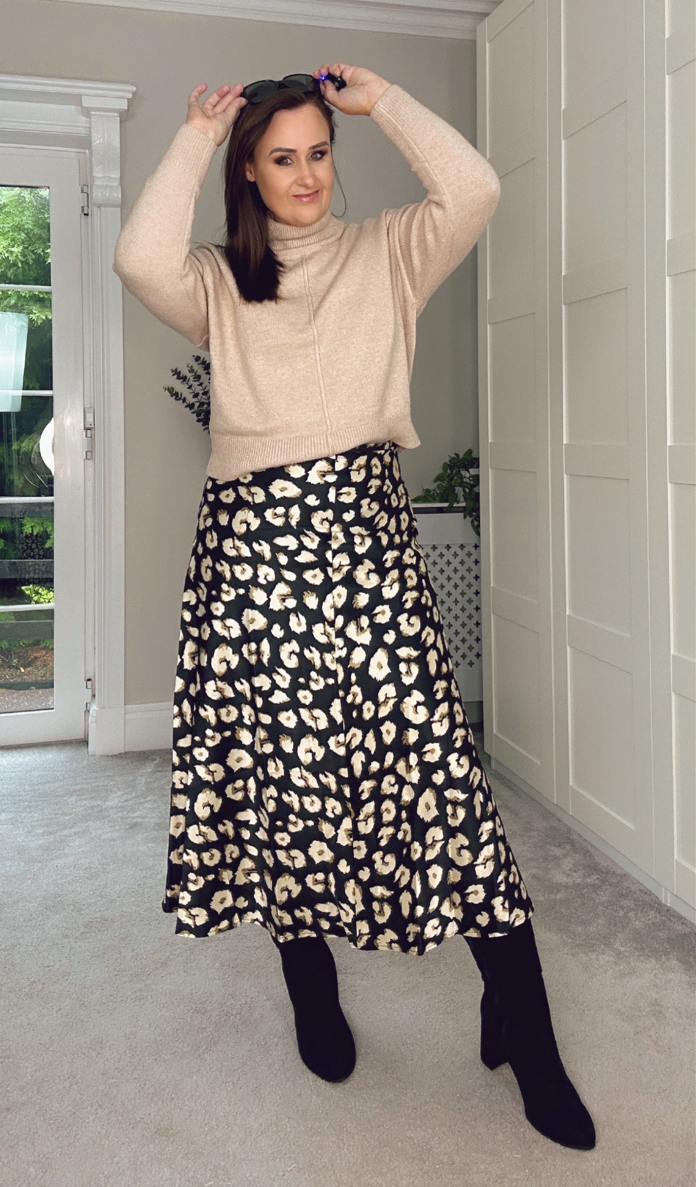 Midi skirt in leopard print sale