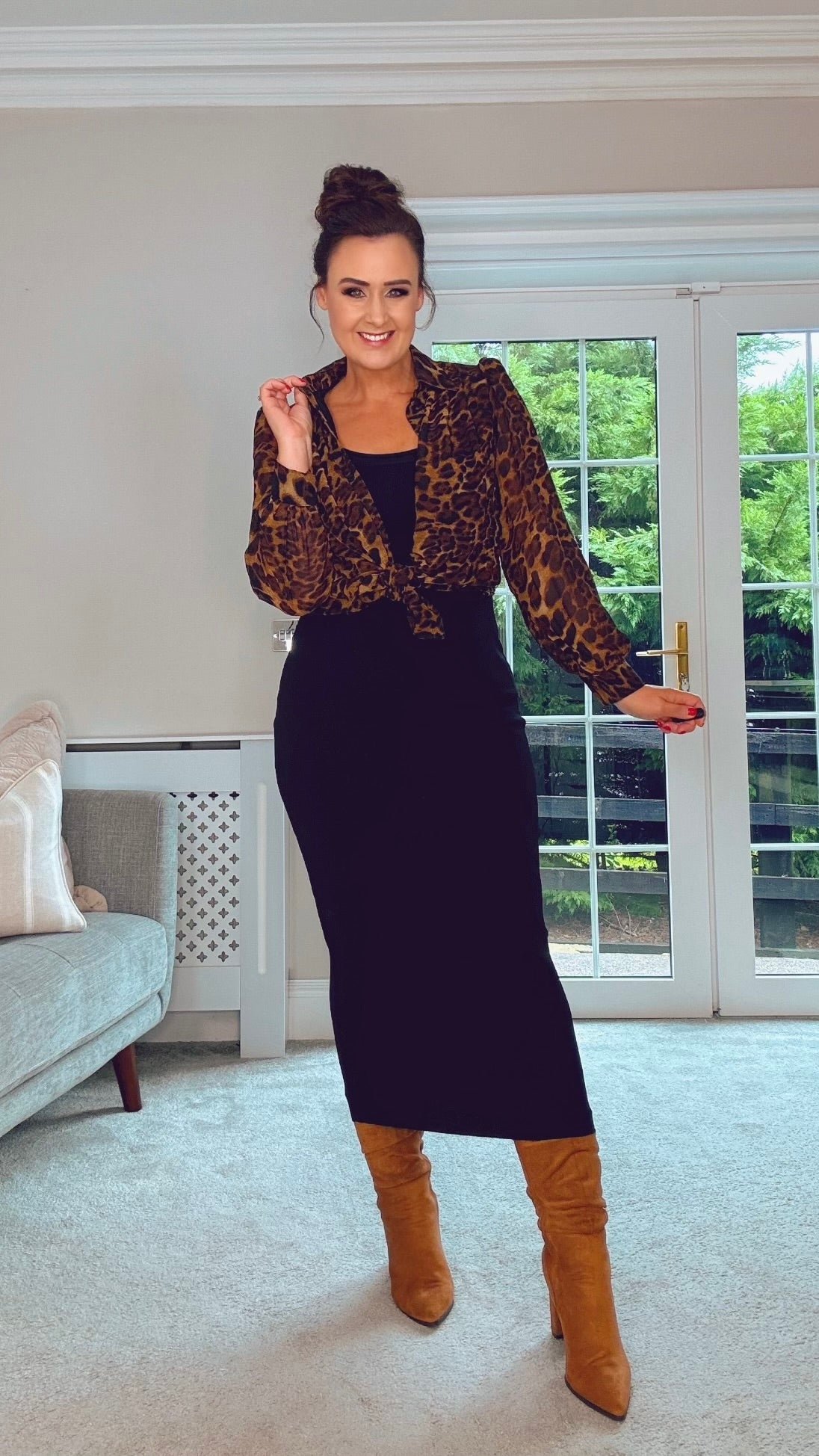 LEOPARD PRINT BLOUSE with exaggerated shoulder