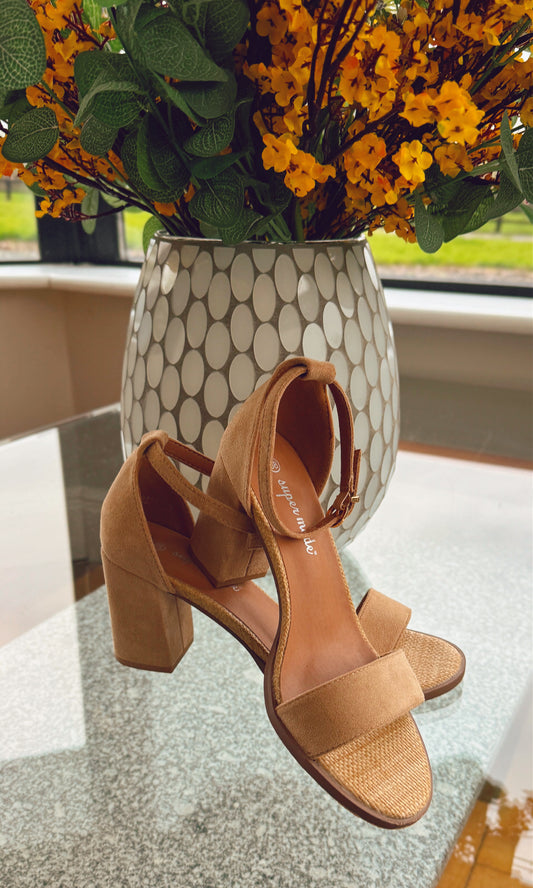 TAN BLOCK HEEL SANDAL