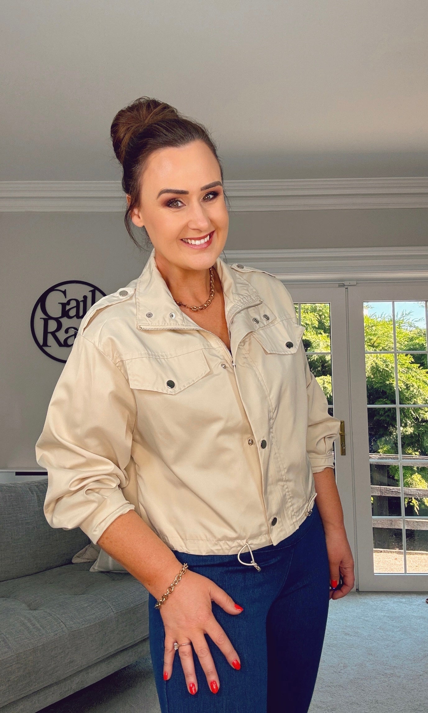LIGHT WEIGHT CREAM JACKET