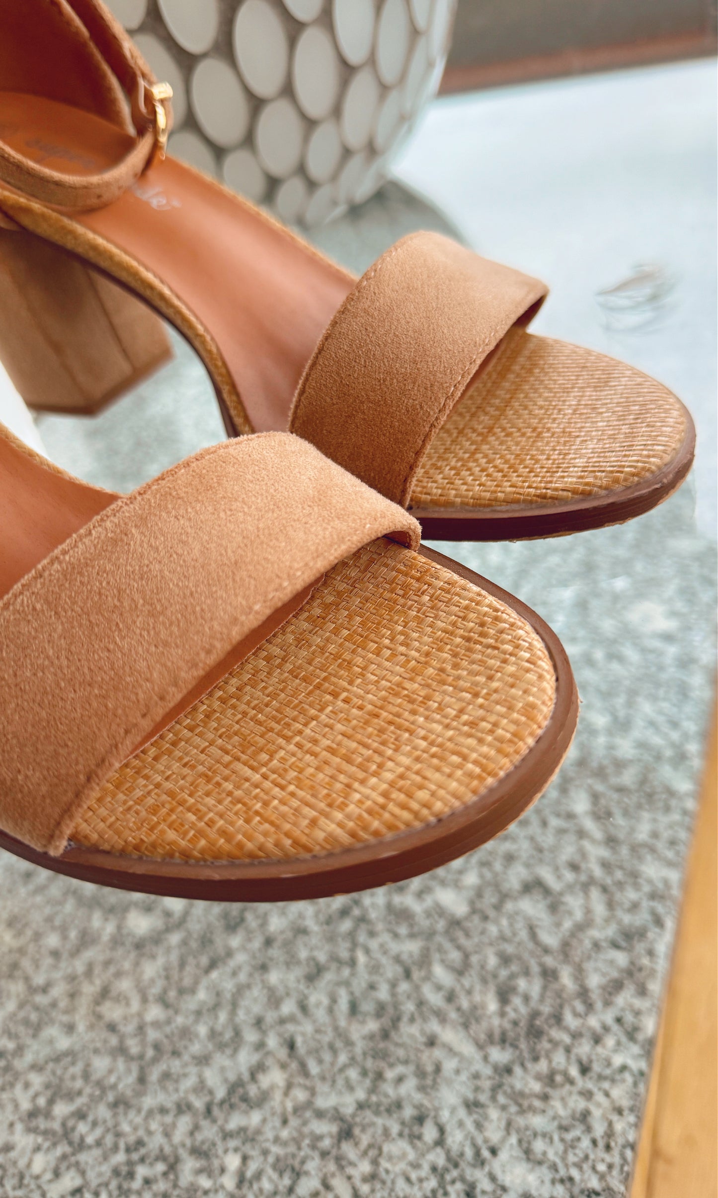 TAN BLOCK HEEL SANDAL