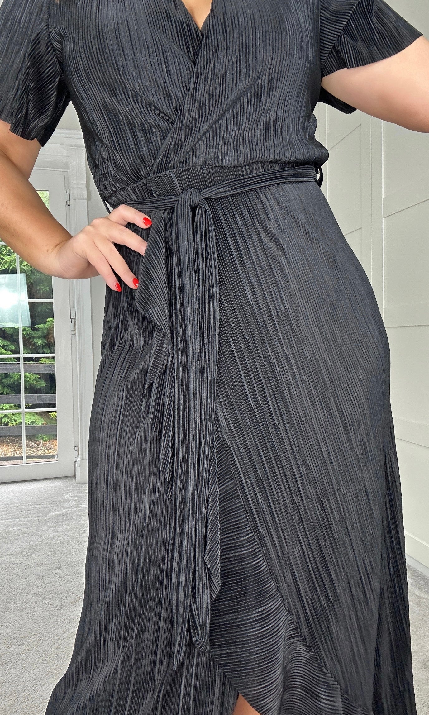 BLACK GIRL IN MIND WRAP SPLIT HEM FRILL DRESS