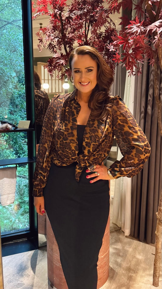 LEOPARD PRINT BLOUSE with exaggerated shoulder
