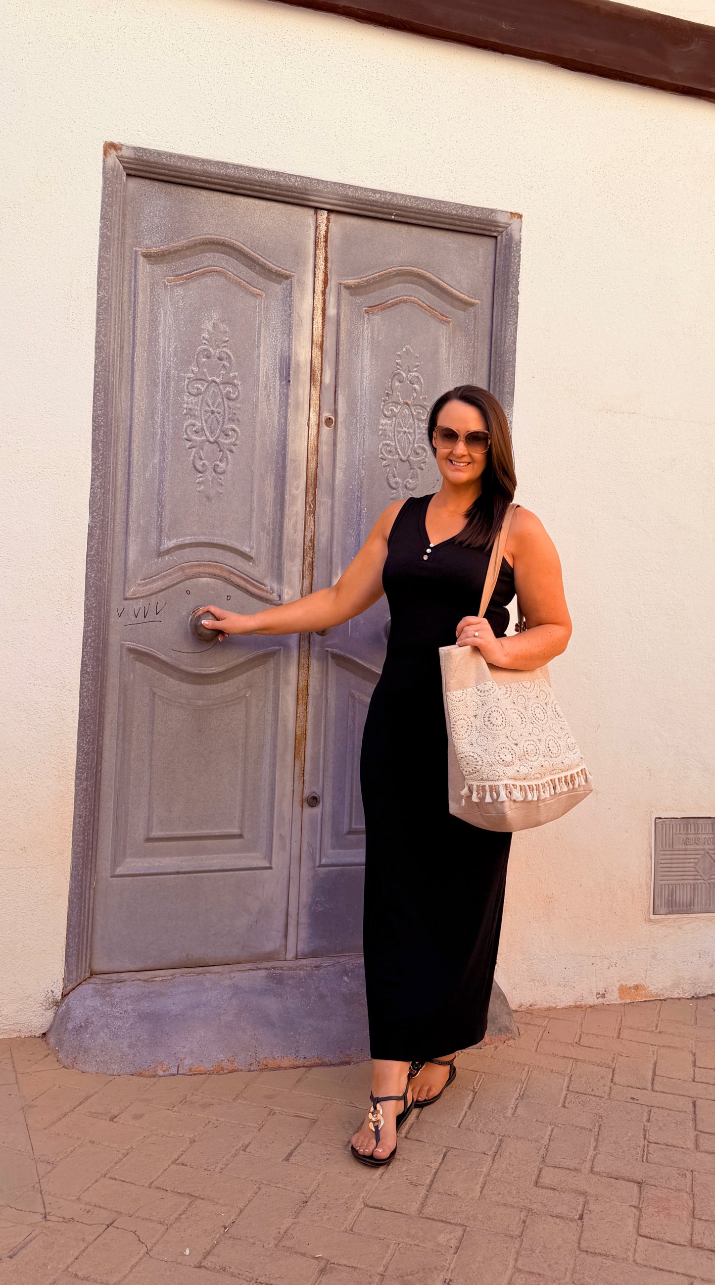 SENSS BLACK RIBBED MAXI DRESS