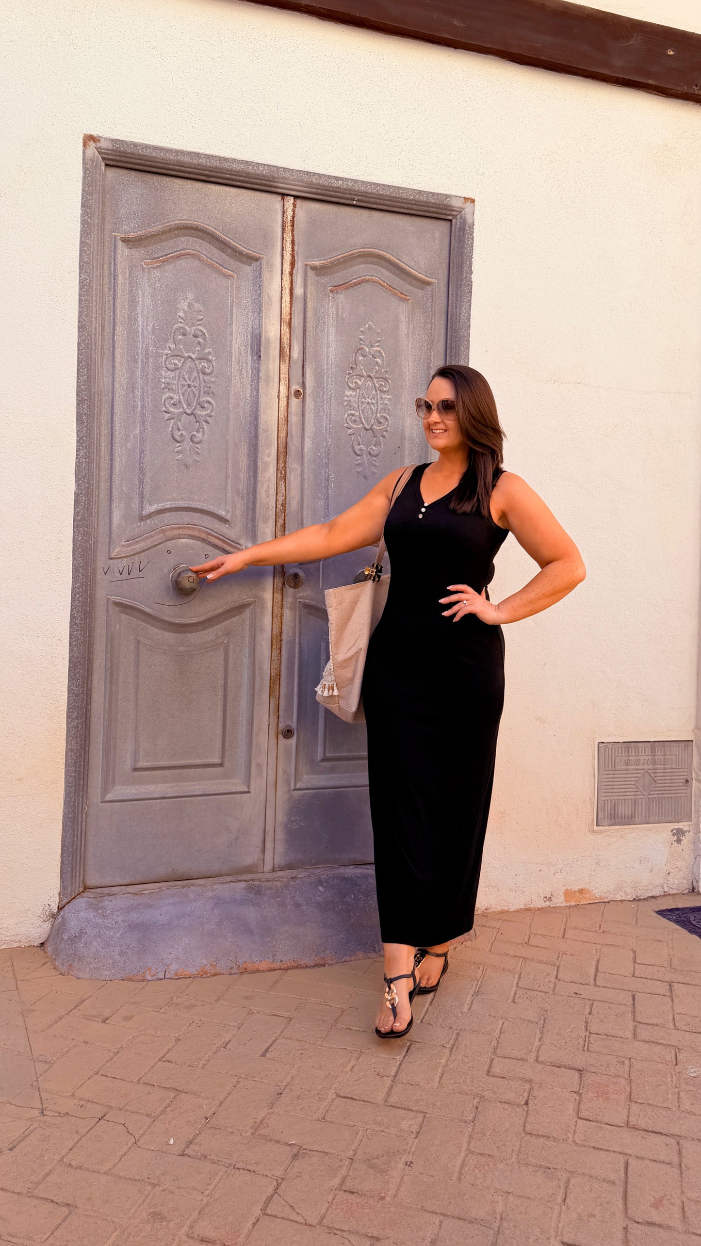 SENSS BLACK RIBBED MAXI DRESS