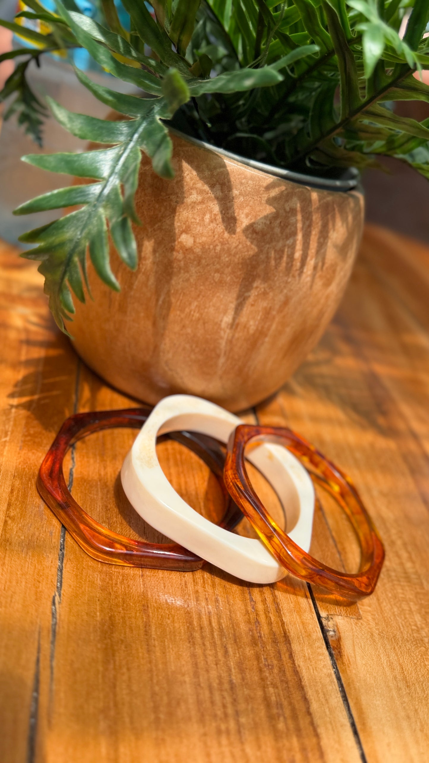 SET OF 3 RESIN BRACELETS