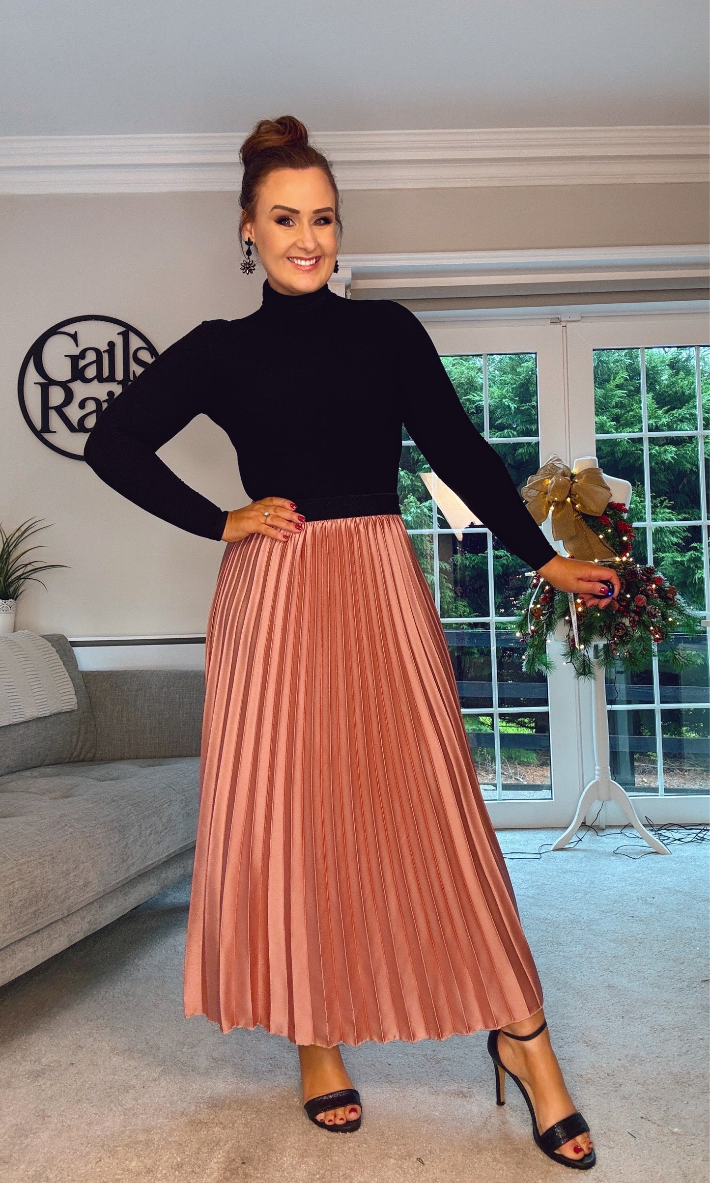 PINK SATIN PLEATED SKIRT