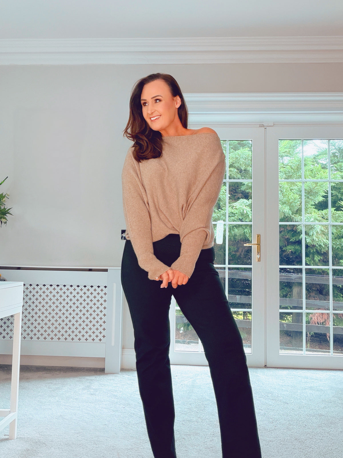 OFF SHOULDER BISCUIT JUMPER