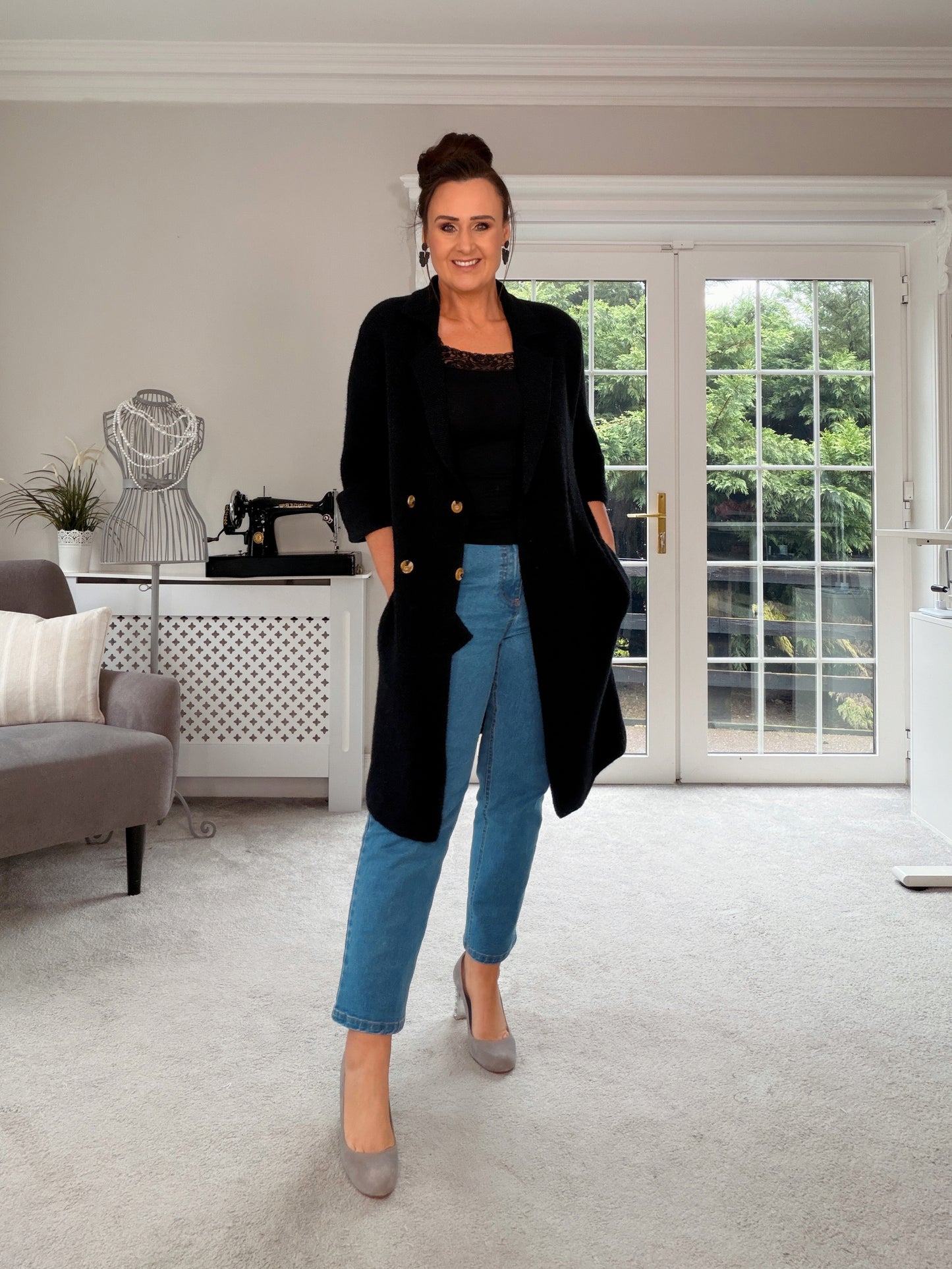 BLACK MID LENGTH KNIT COATIGAN