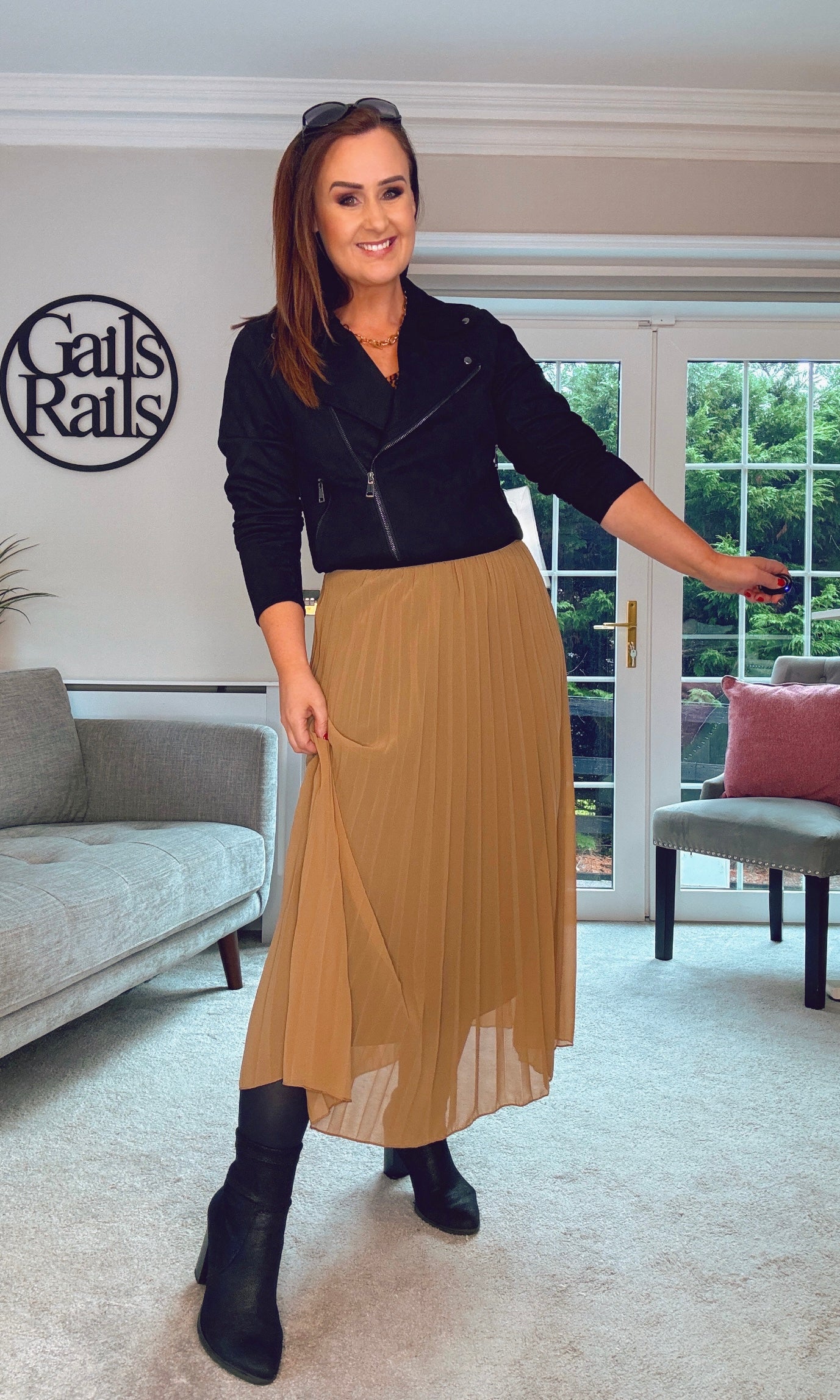 CAMEL COLOUR Pleated Midi Skirt