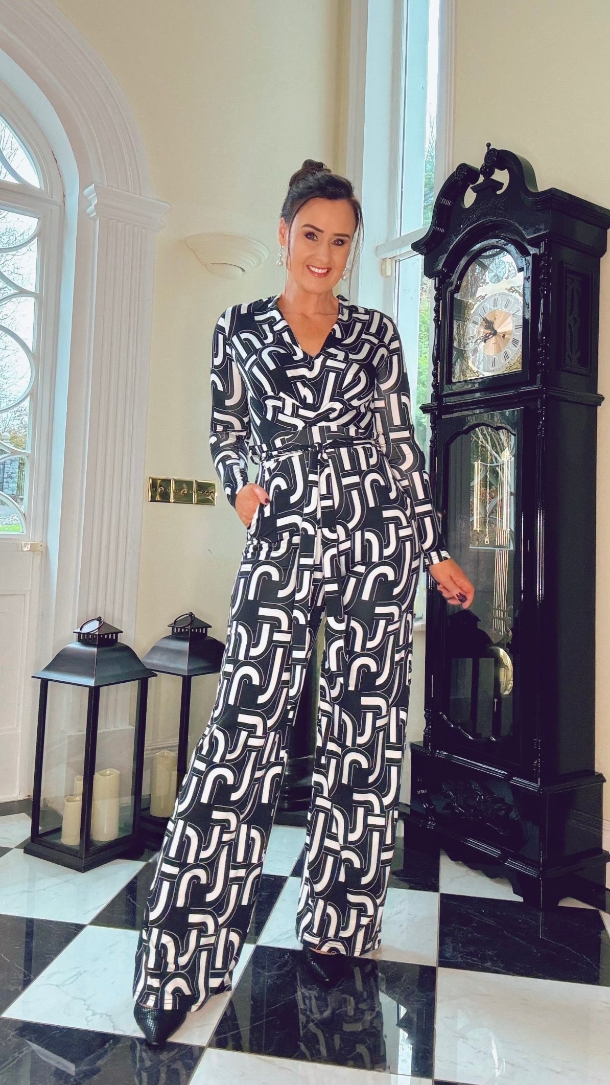 MONOCHROME GEOMETRIC PRINT JUMPSUIT