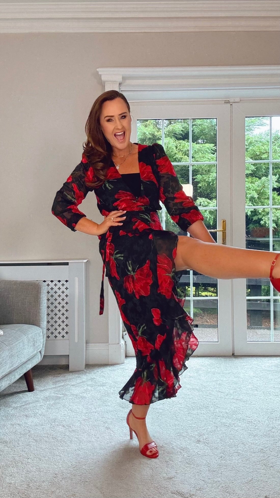 BLACK POPPY WRAP MIDI DRESS