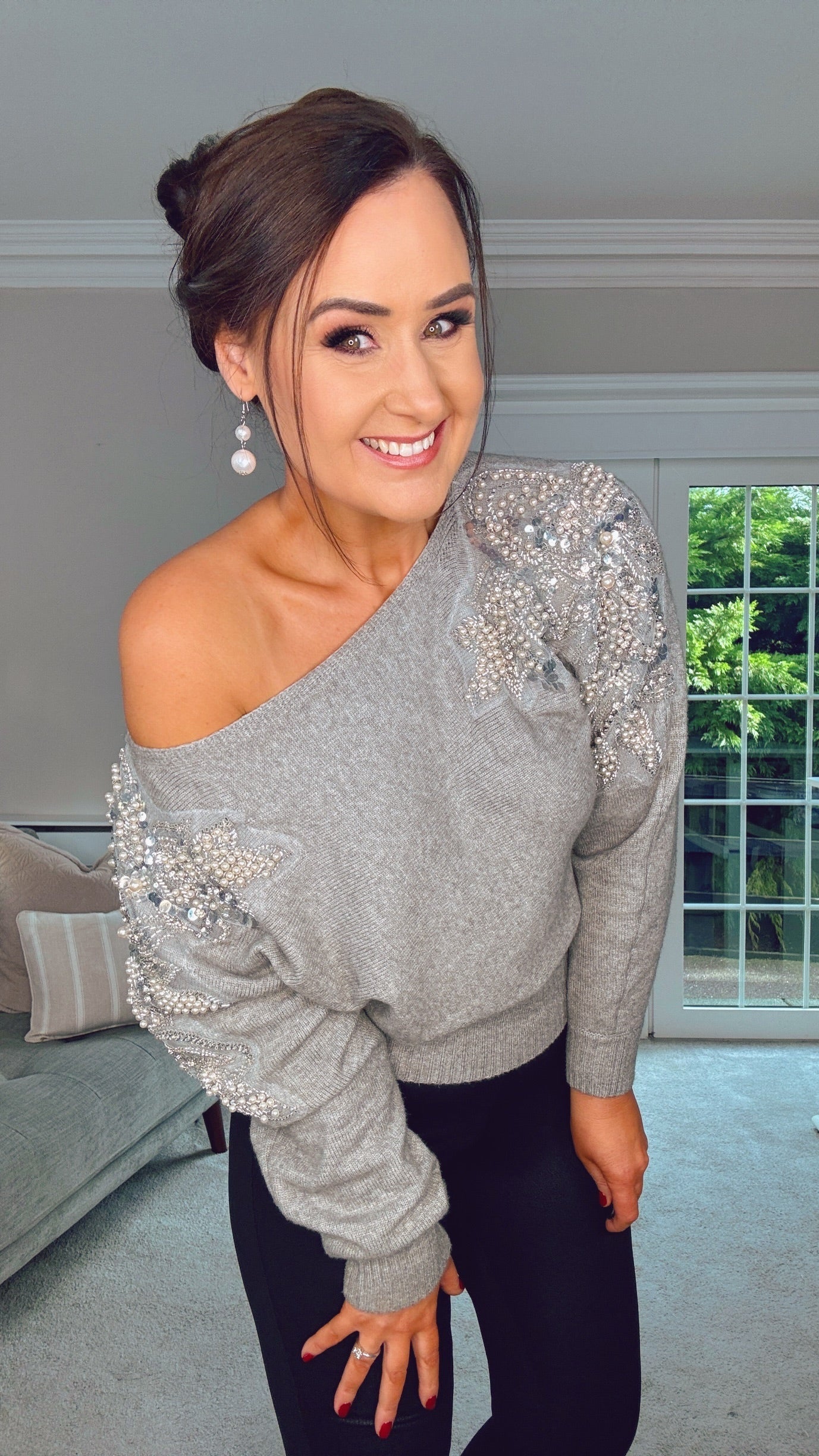 GREY EMBELLISHED JEWEL KNIT
