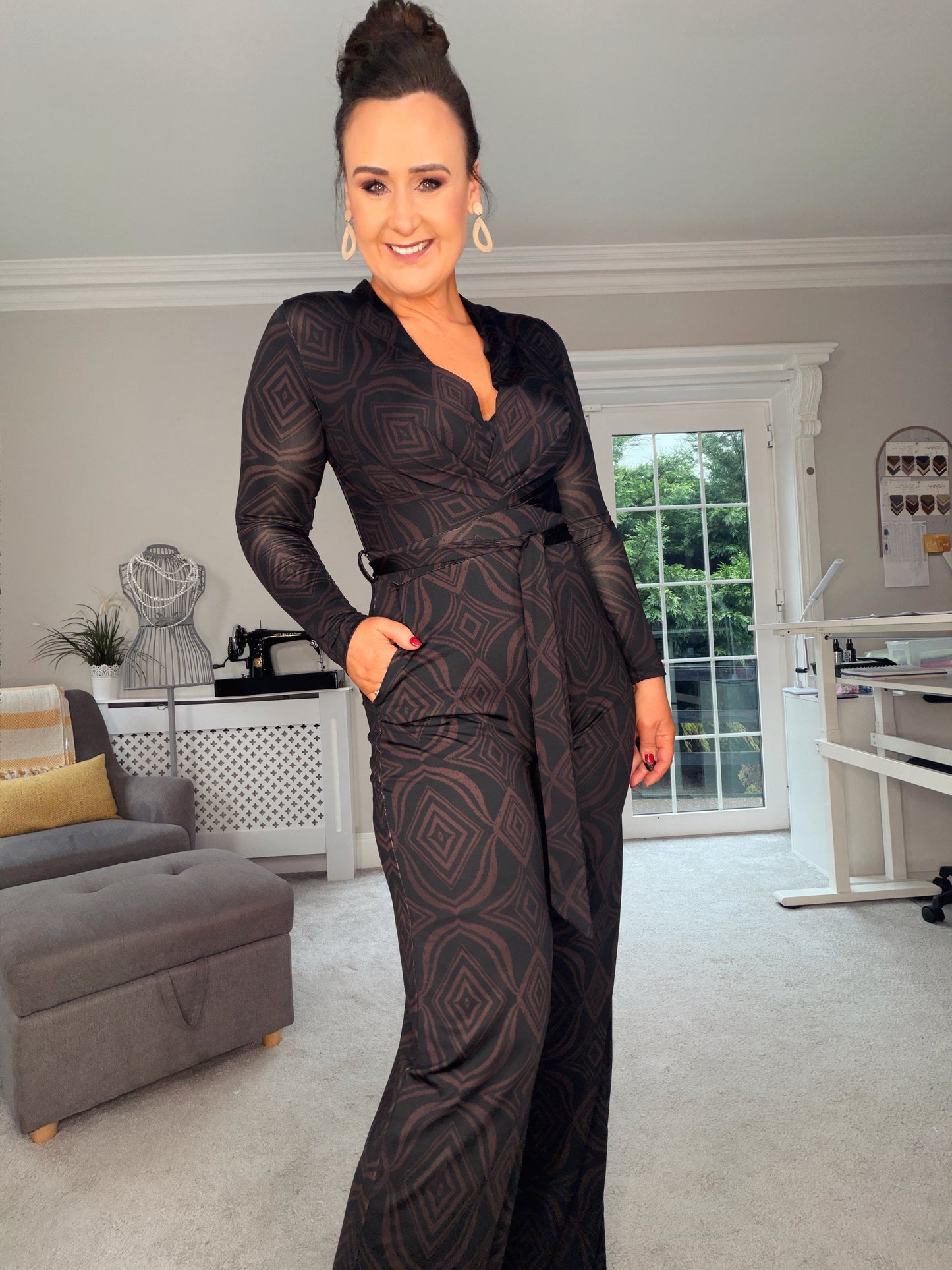 BLACK AND BROWN STRETCH JUMPSUIT