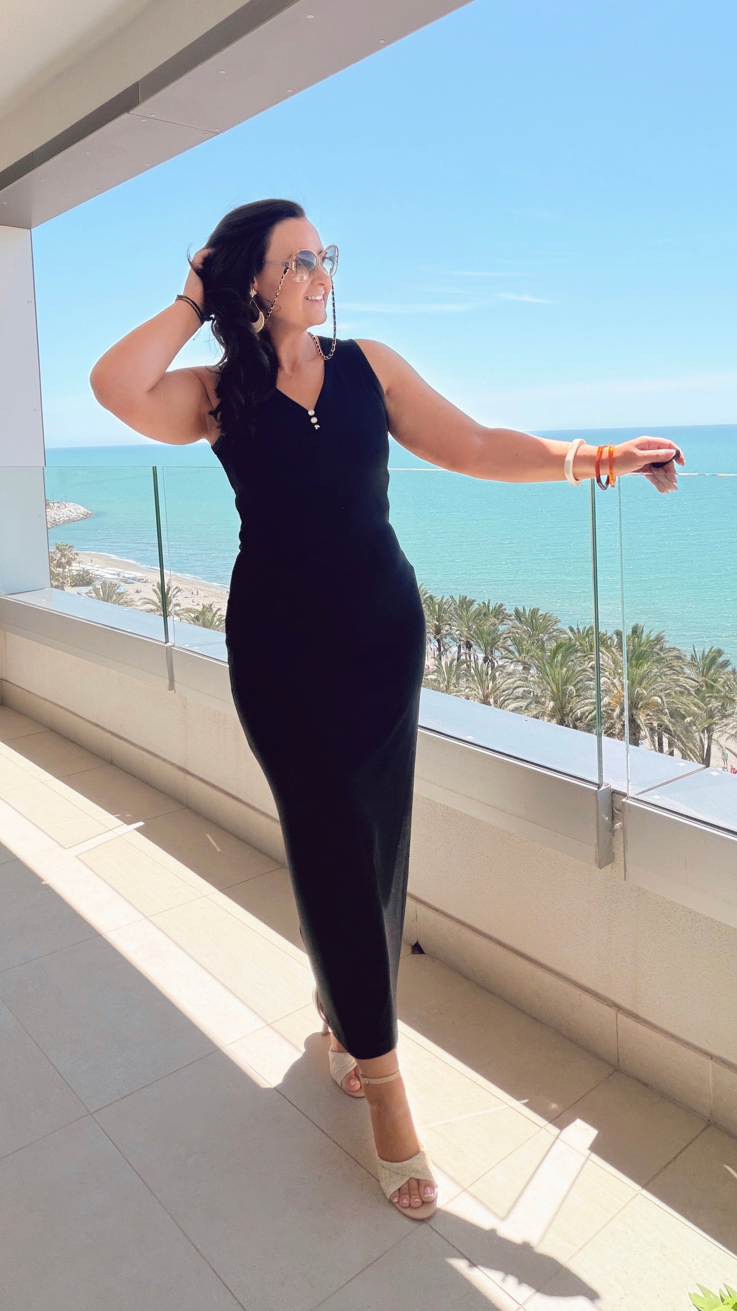 SENSS BLACK RIBBED MAXI DRESS