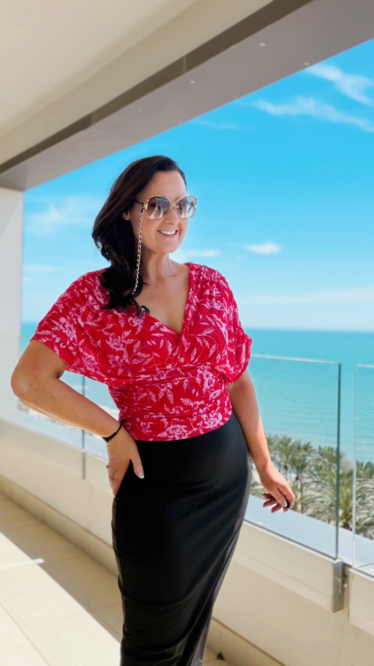 RED & PINK PATTERN GATHERED TOP