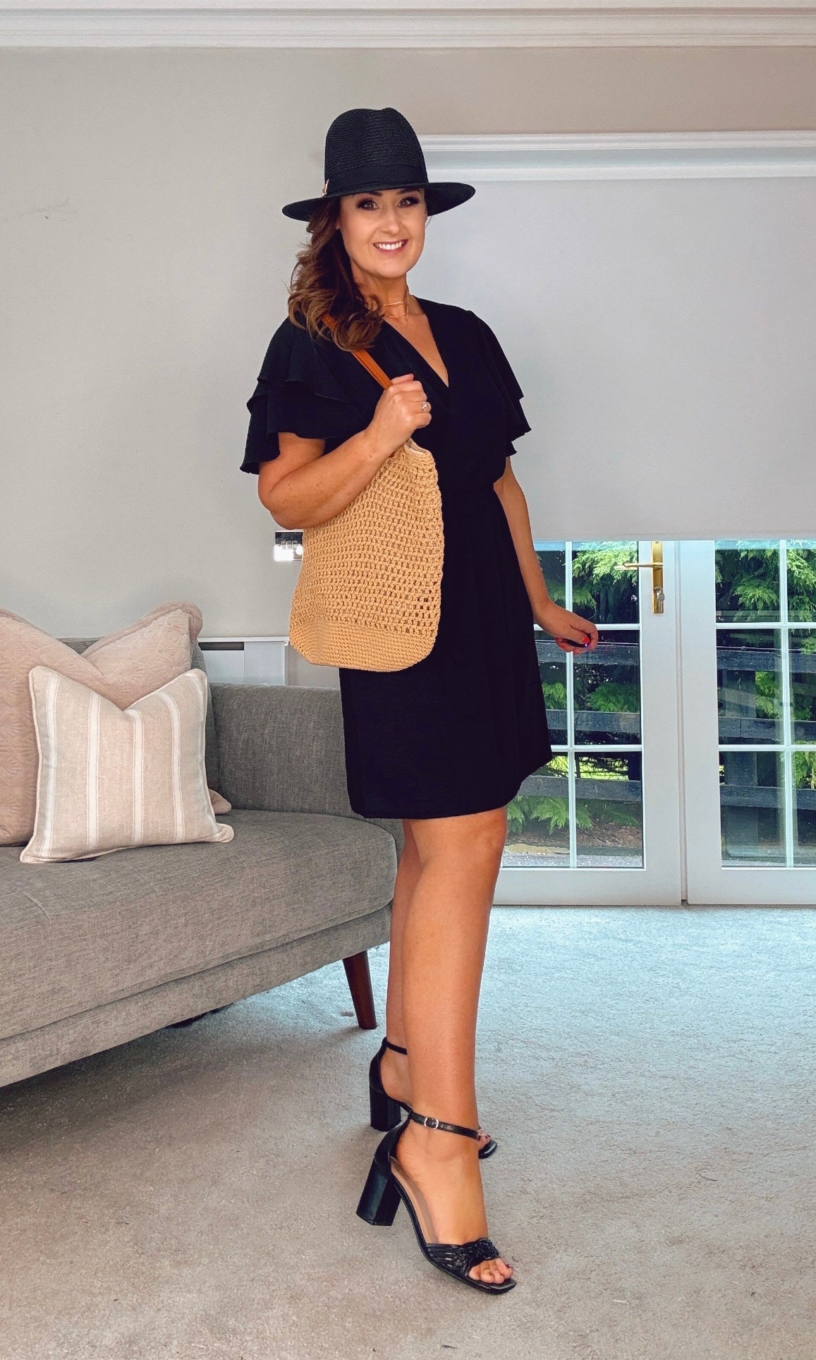 STRAW SHOULDER BAG