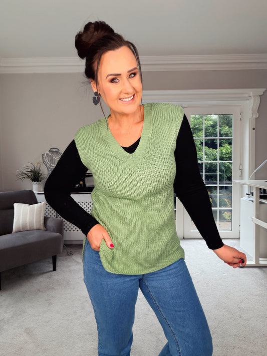 MINT GREEN SLEEVELESS KNIT