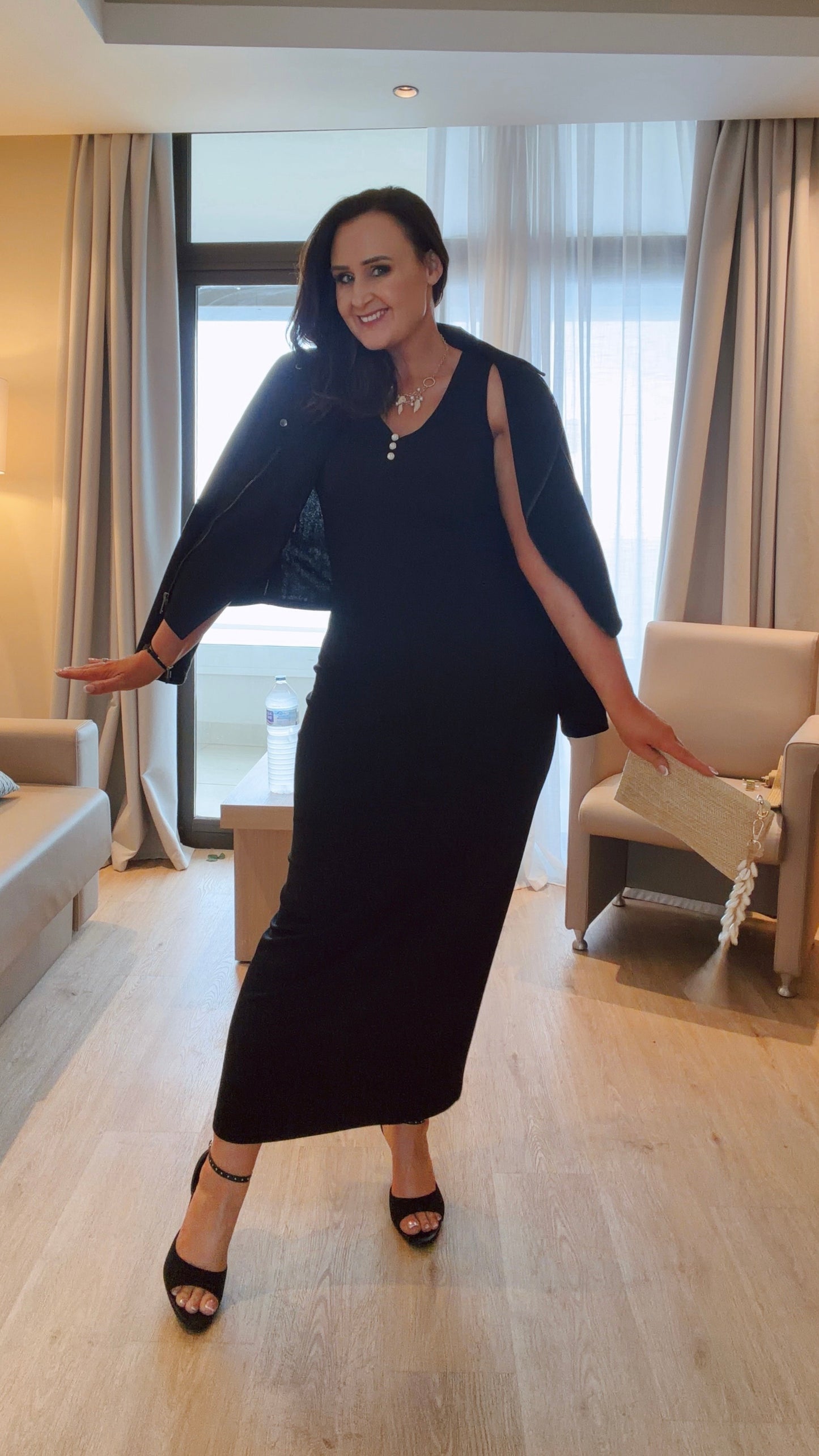 SENSS BLACK RIBBED MAXI DRESS