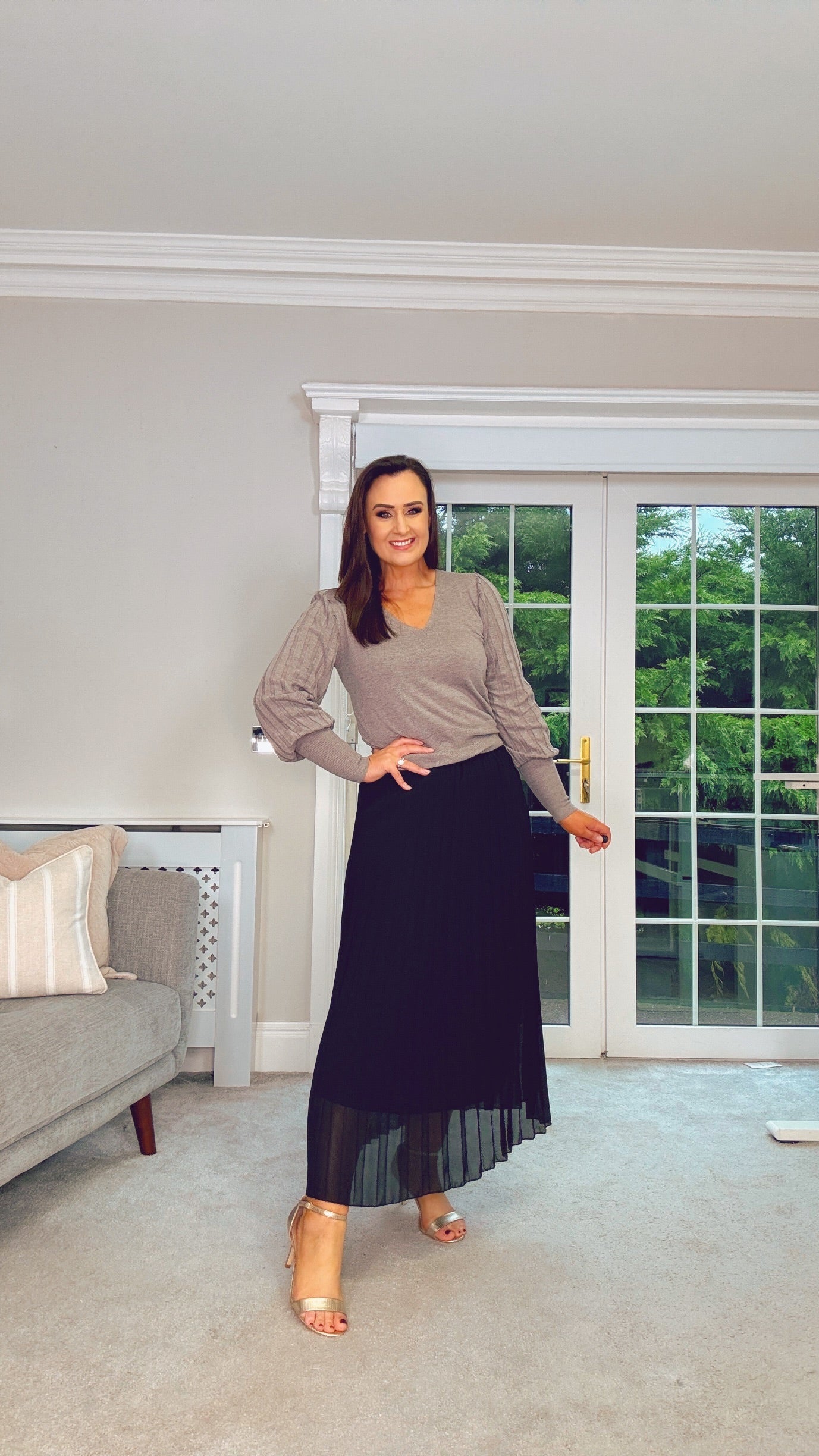 BLACK PLEATED CHIFFON SKIRT