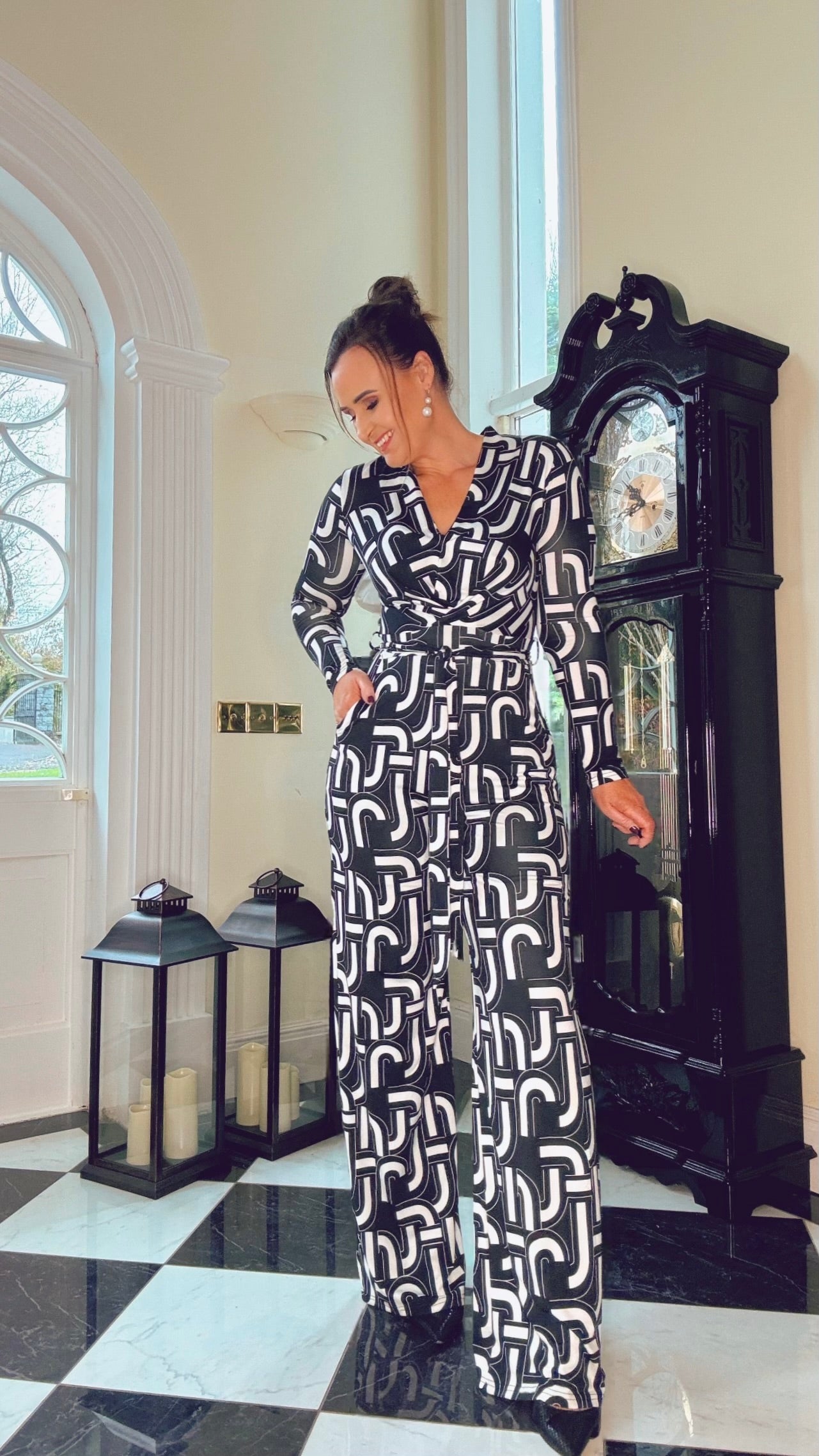 MONOCHROME GEOMETRIC PRINT JUMPSUIT
